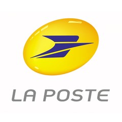 La Poste lance Postaccess avec un homme en lévitation à Aix-en-Provence ...